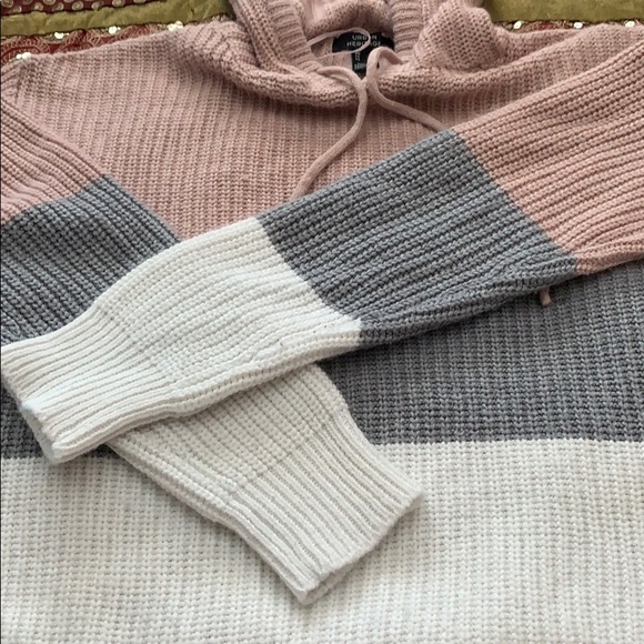 Knitted sweater - Picture 4 of 6